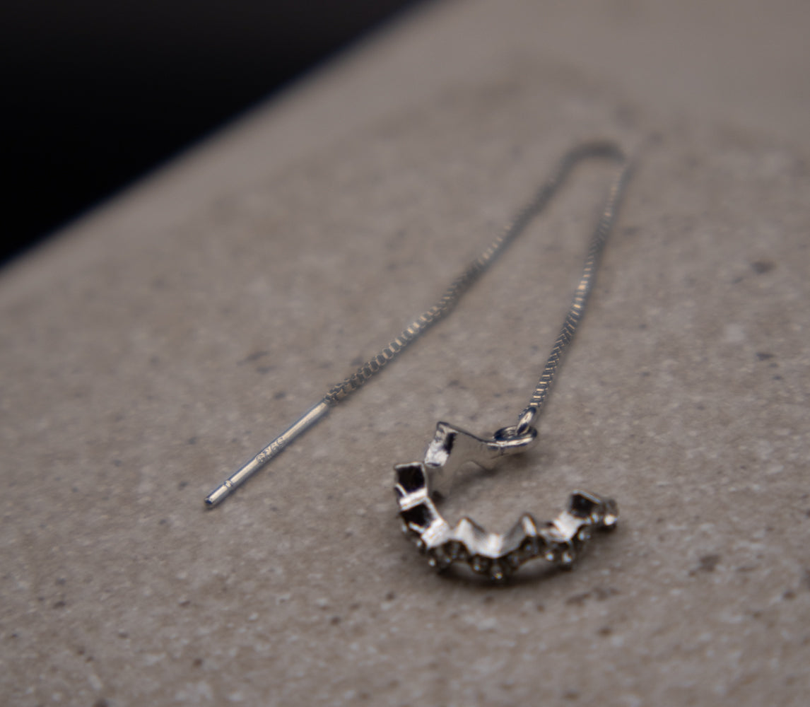 Single Silver Ear Cuff and Chain