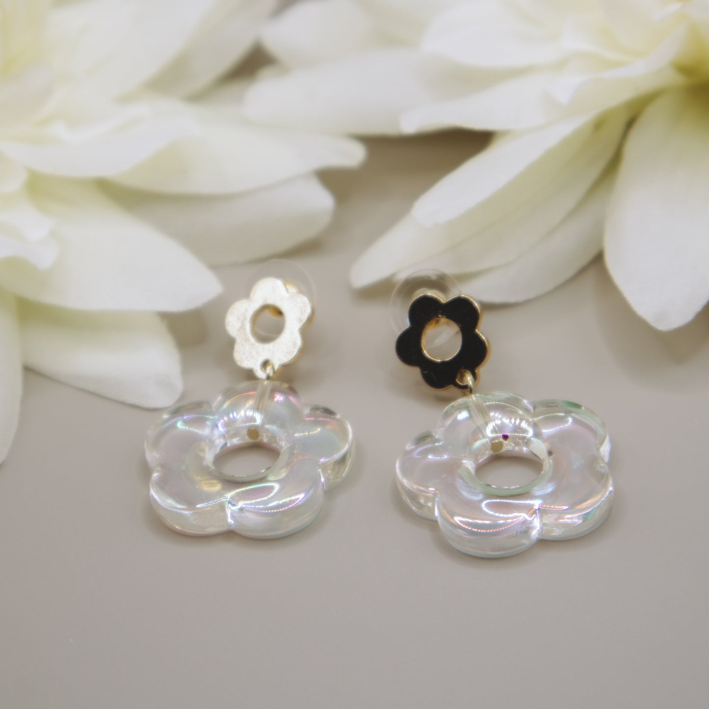 Acrylic Flower Drop Earrings