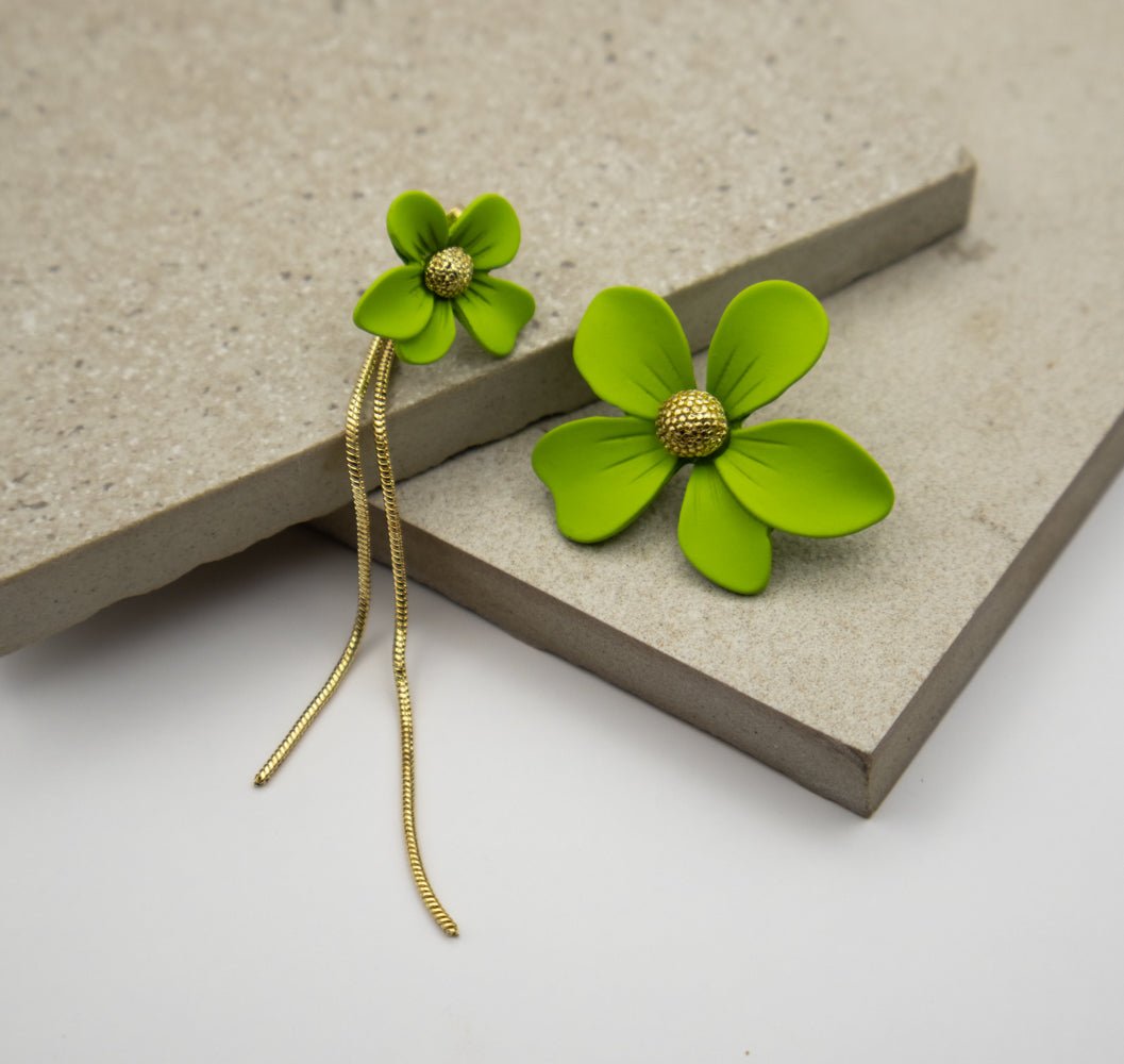 Asymmetrical Green Flower Earrings - Miruku Store - Earrings